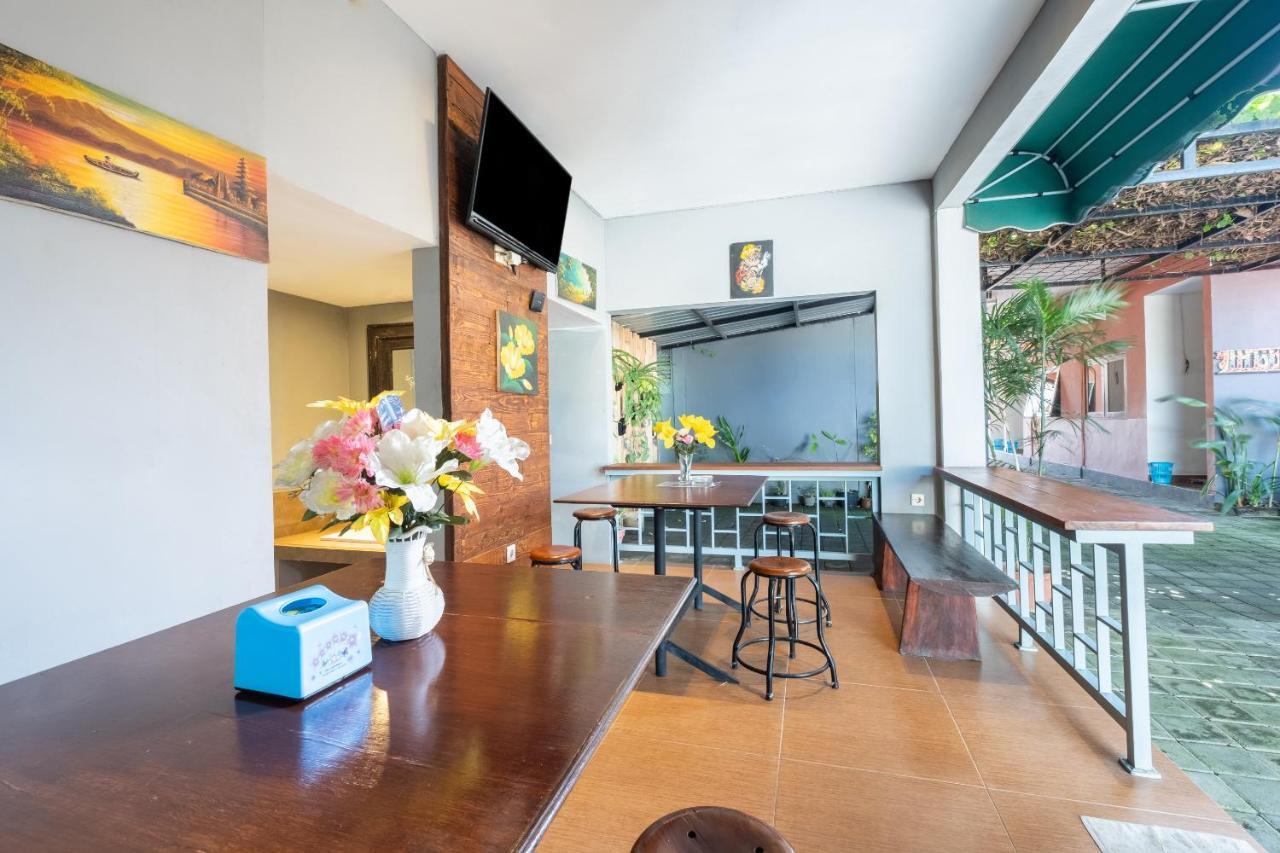 Oyo 3775 Ketut Inn Pesanggaran Kültér fotó